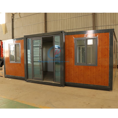 Maison de conteneurs commerciaux en acier à charpente évolutive avec un espace efficace
