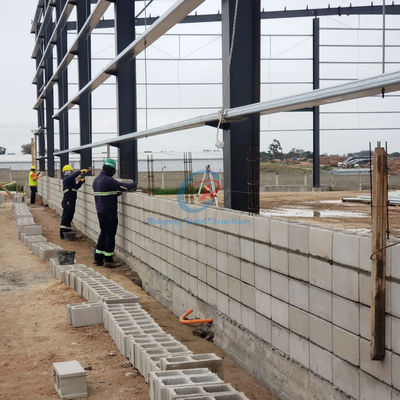 Construction de bâtiments en acier préfabriqués résistant aux tremblements de terre