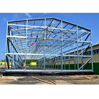 Structure en acier durable Structure de toit d'entrepôt préfabriqué Léger