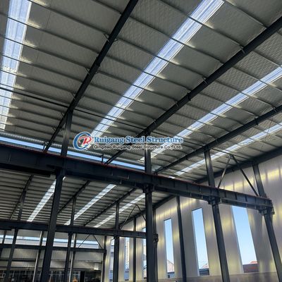 Entrepôt économique de structures préfabriquées en acier